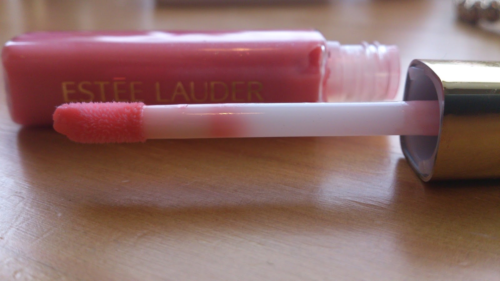 What's on your tulips Estee Lauder Pure Colour Gloss Rock Candy Review...